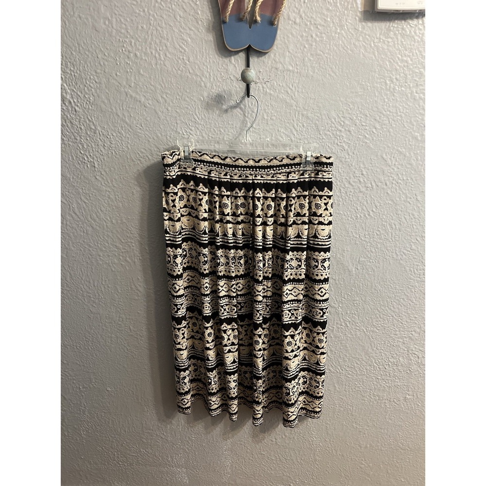 Alfred Dunner Skirt  Pull‎ On Women's Size 12P Tan & Black